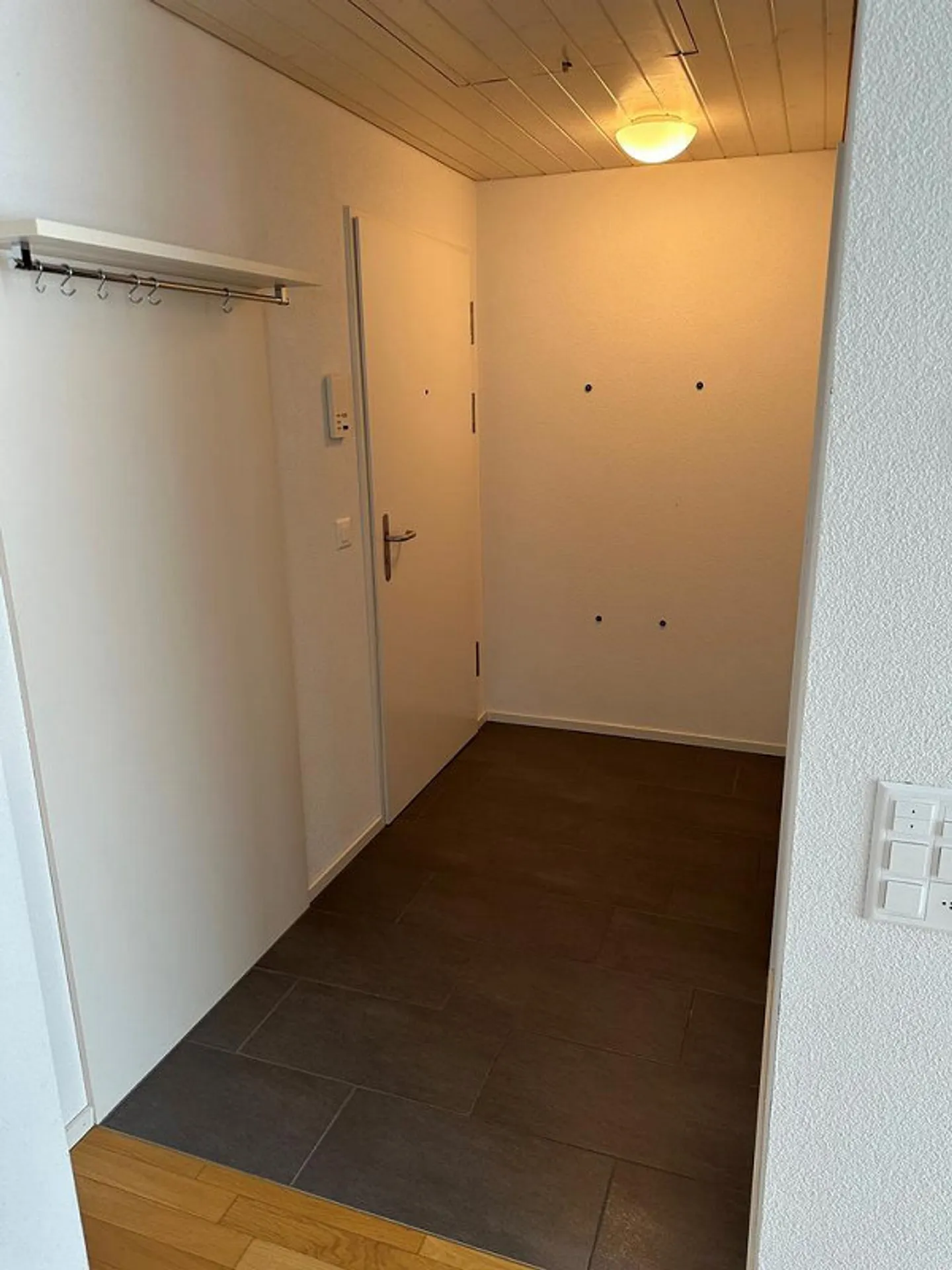 Wohlfühloase mit grosszügiger Dachterasse im grünen Birr - Photo 4 sur 10