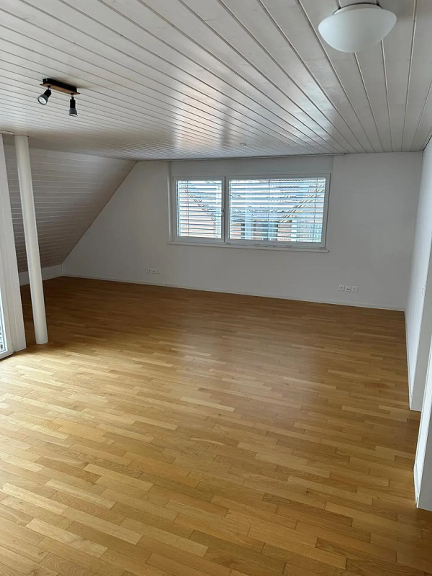 Wohlfühloase mit grosszügiger Dachterasse im grünen Birr - Photo 5 sur 10