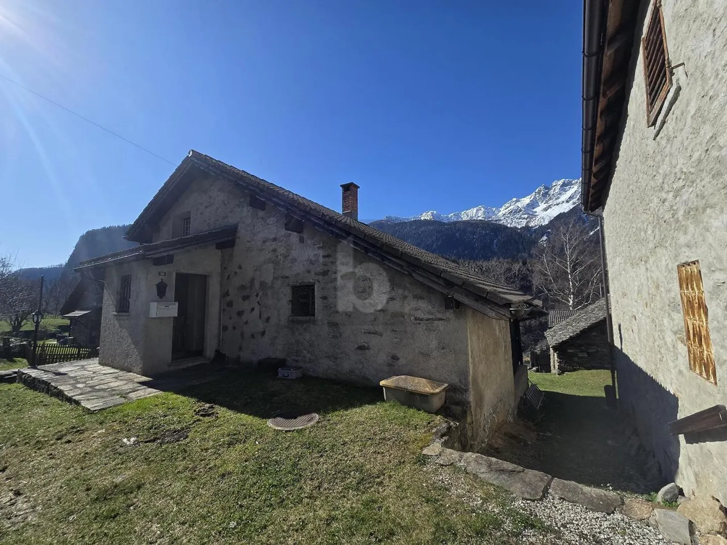 Maison individuelle à vendre - Photo 2 sur 4