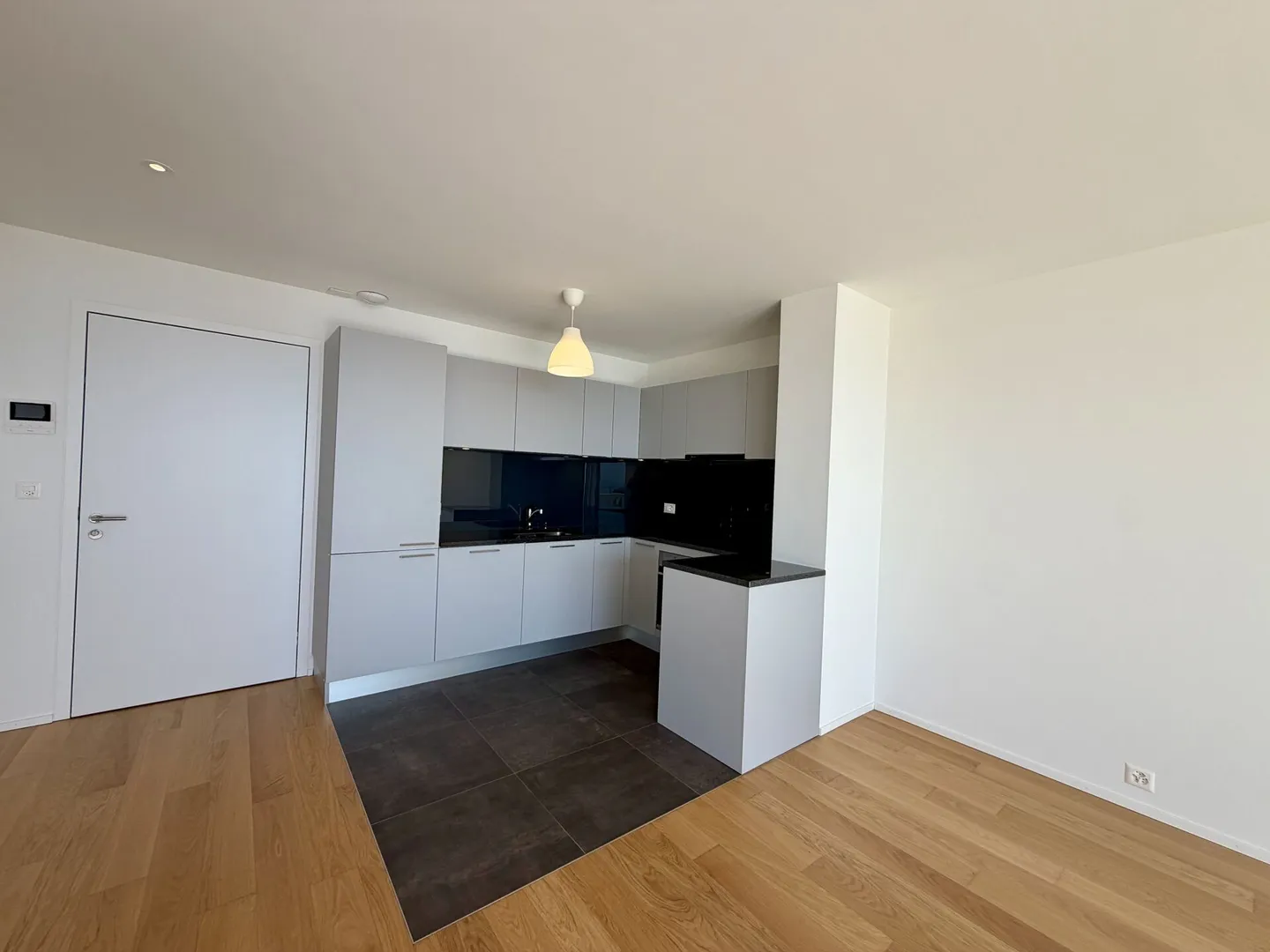 2.5 room terraced apartment in La Conversion - Photo 3 of 7