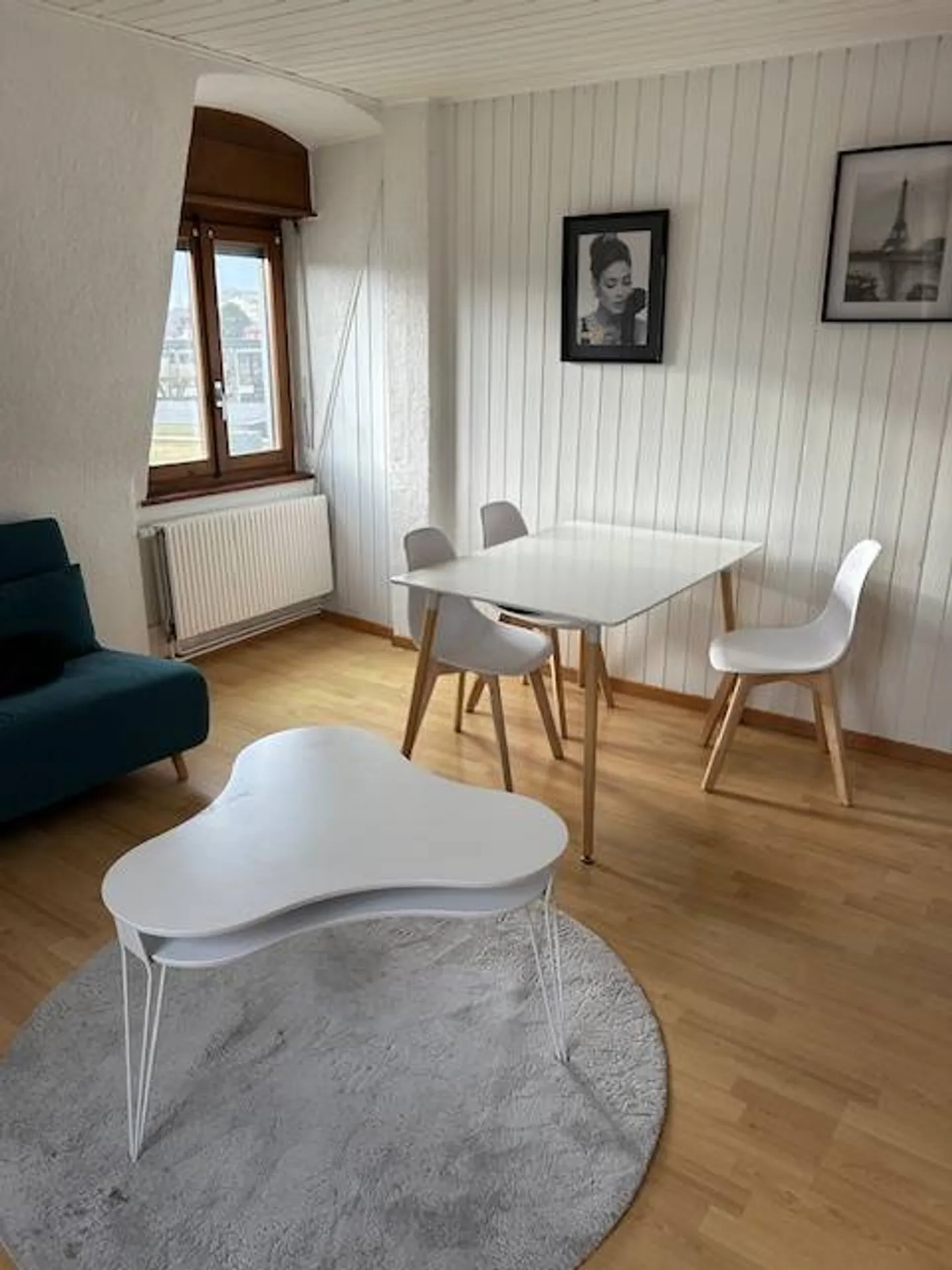 Appartamento 2.5 stanze - Foto 1 di 11