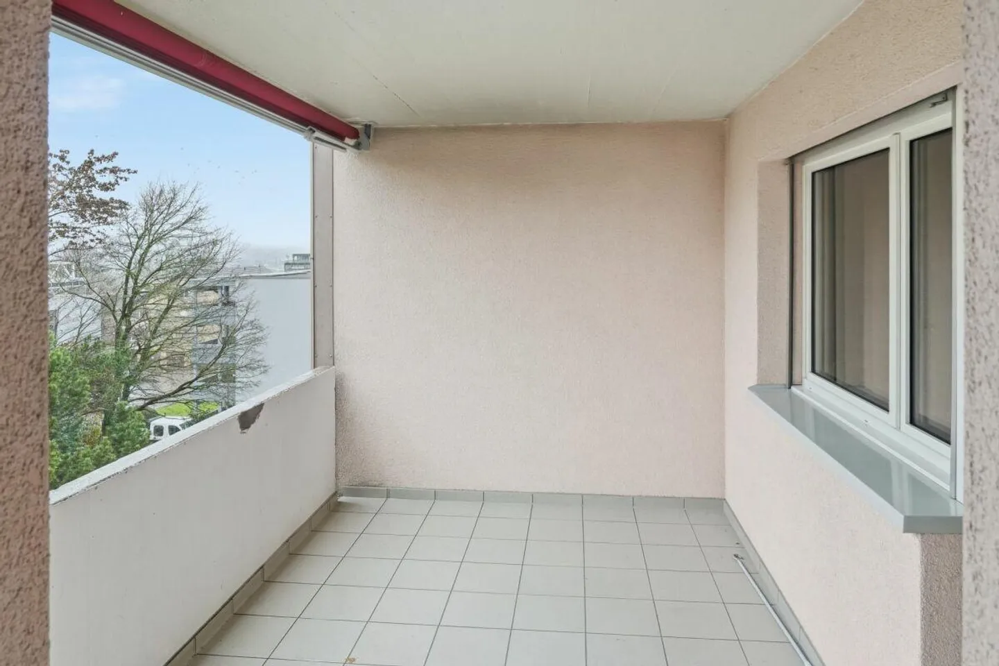 Moderne 4.5-Zimmer-Wohnung mit grossem Balkon nähe Wil - ab sofort frei! - Foto 13 von 14