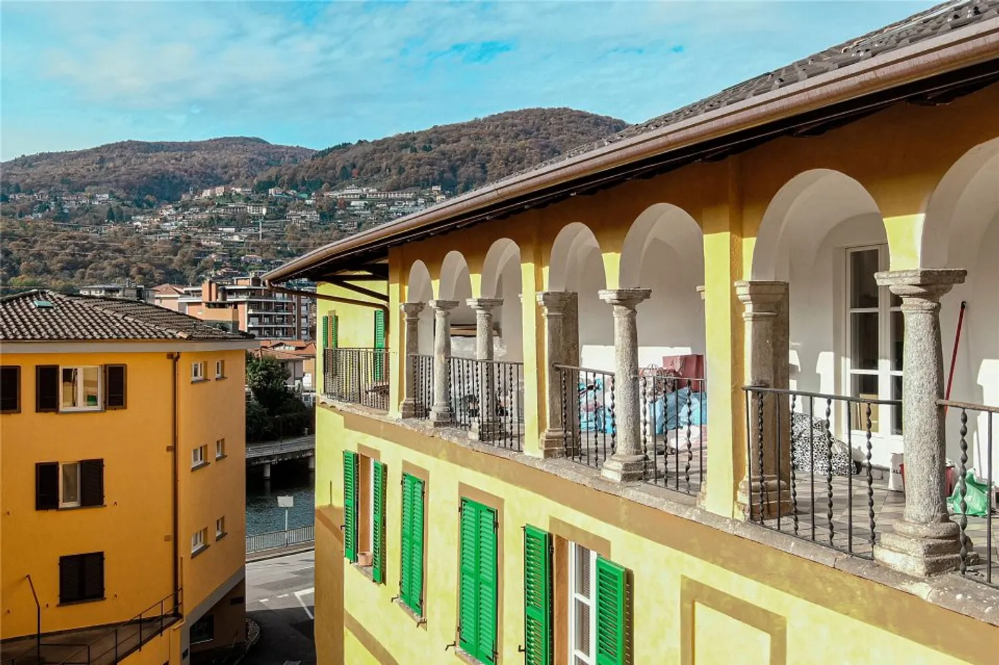 Propriété de rendement intéressante avec 14 unités résidentielles - Photo 2 sur 2