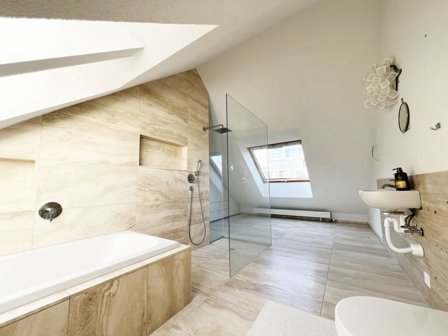 Maisonette charmante avec style et caractère - Photo 9 sur 11