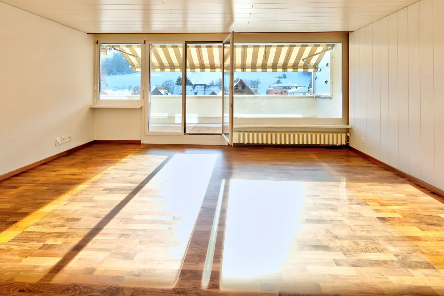 Sonniger Duplex mit Seesicht - Foto 8 von 12