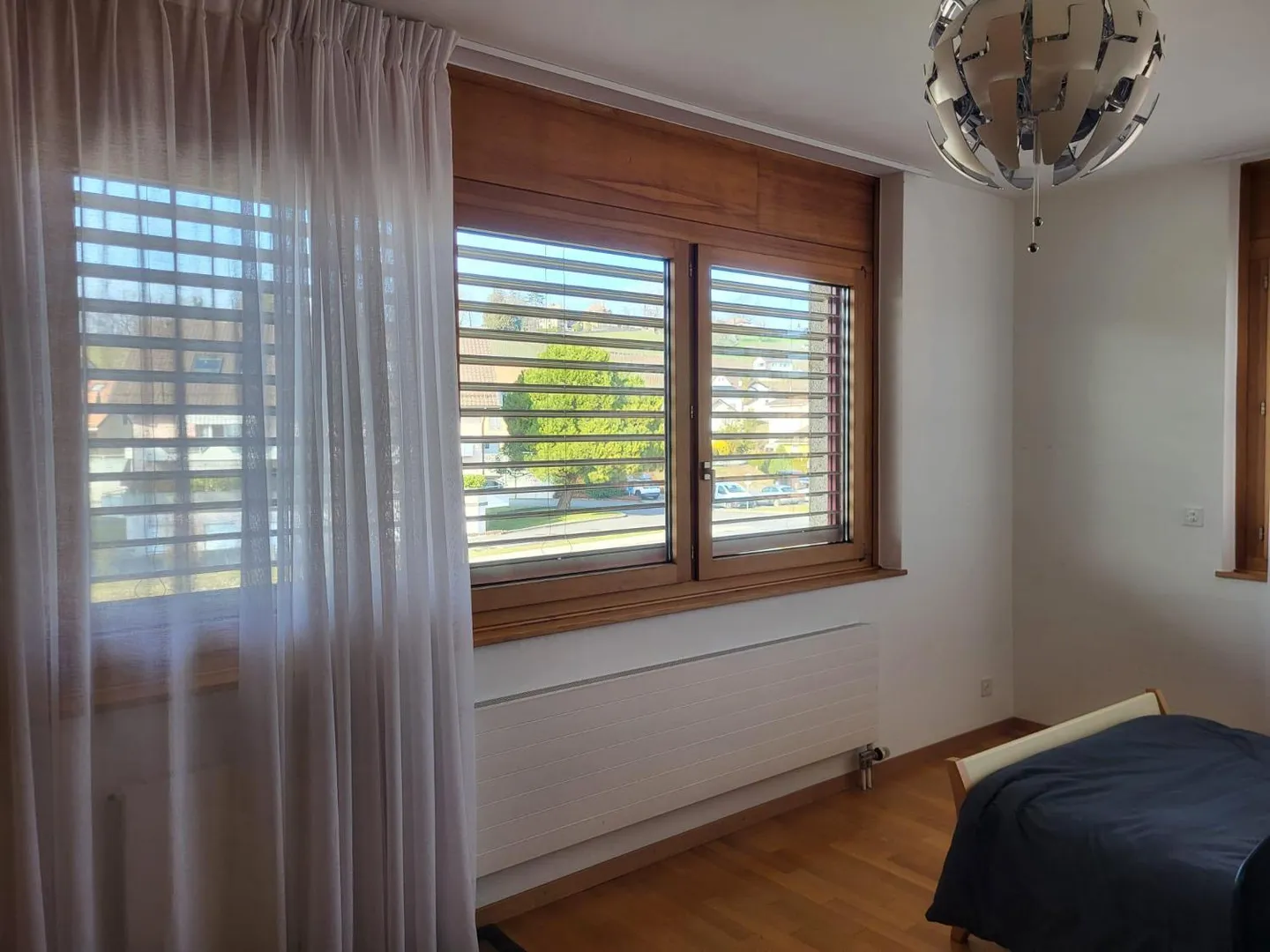 Furnished Room No. 3 - Photo 2 of 4