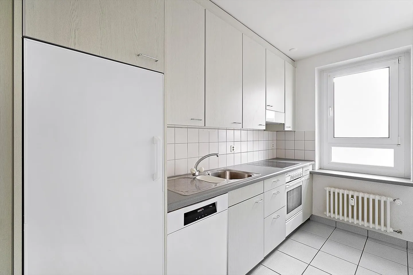 Apartment near Burgfelderplatz - Photo 4 of 9