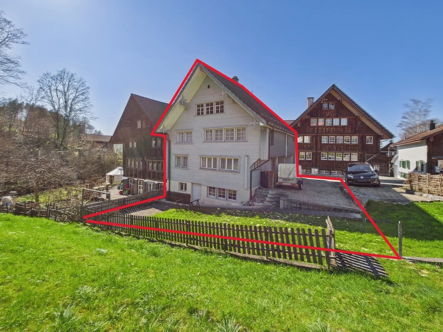 Historischer Charme, moderne Sanierung &amp; Raum für die ganze Familie in Ganterschwil - Photo 1 of 11