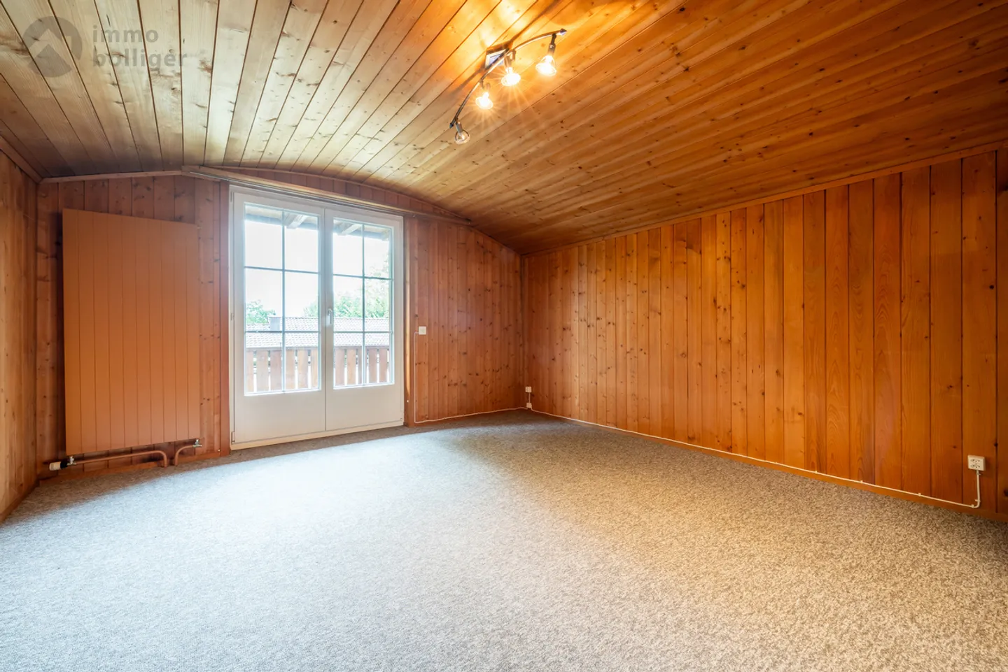 Charming detached house with great potential - Photo 9 of 15