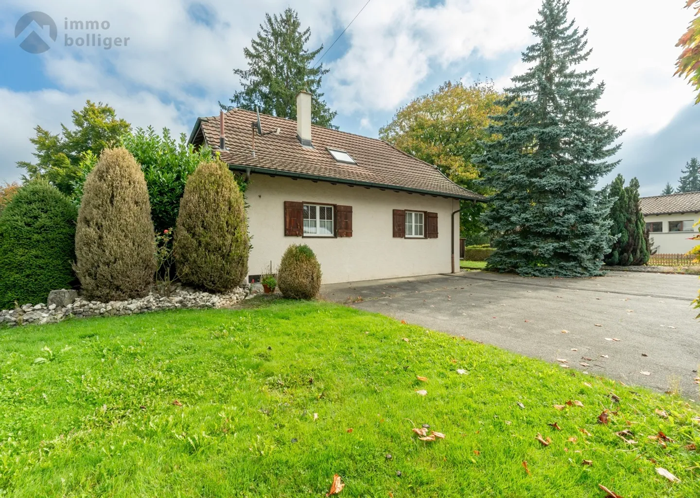 Charming detached house with great potential - Photo 14 of 15