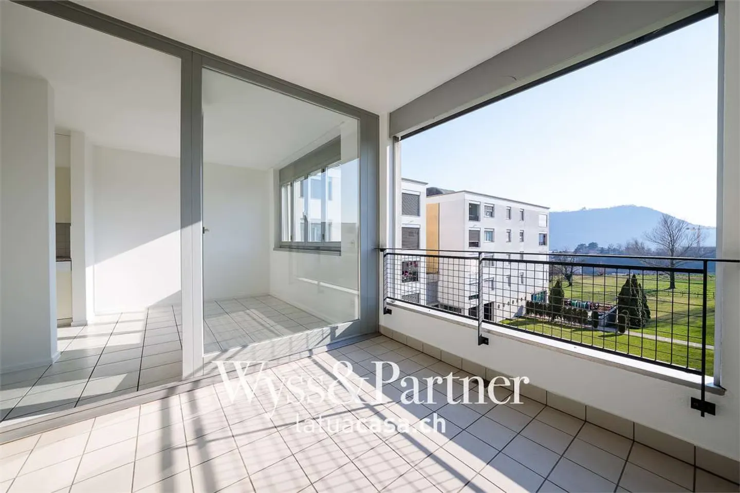 1 MONTH FREE Morbio Inferiore - spacious 3.5 rooms - Photo 1 of 13