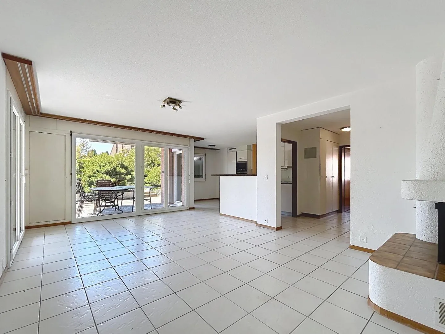 5.5 rooms in a quiet area | 100m2 terrace | Savigny - Photo 3 of 13