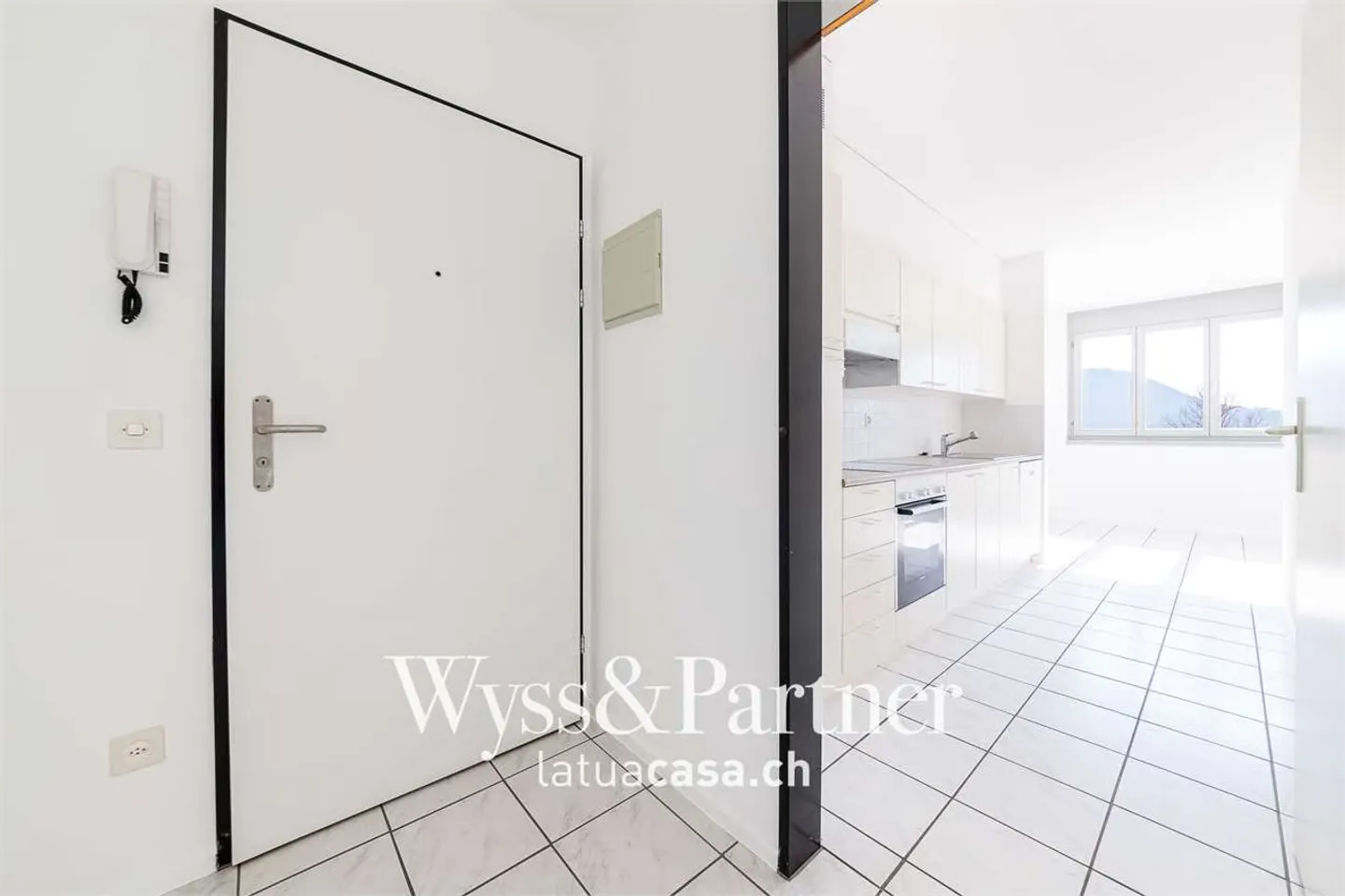 1 MONTH FREE Morbio Inferiore - spacious 3.5 rooms - Photo 10 of 13