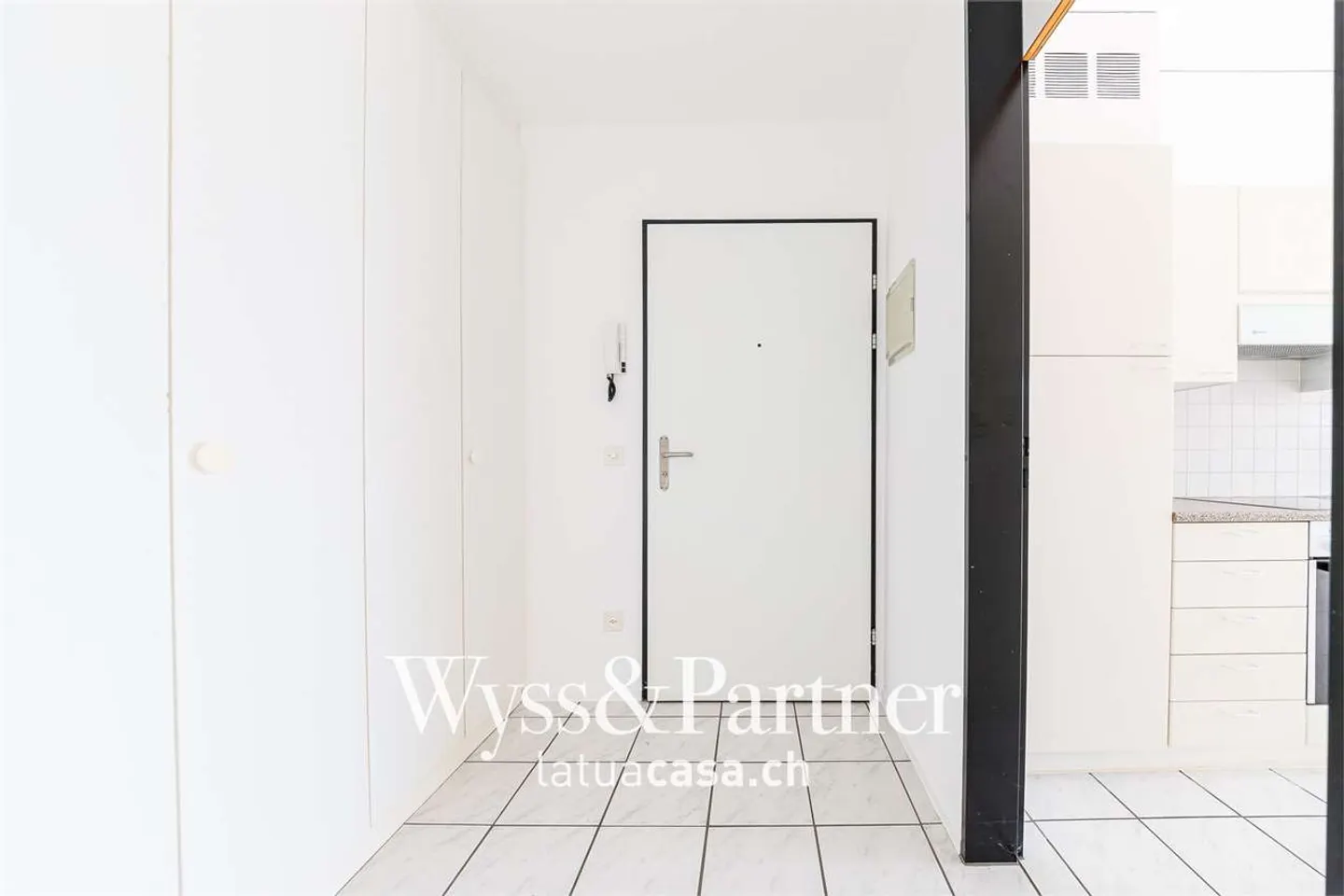 1 MONTH FREE Morbio Inferiore - spacious 3.5 rooms - Photo 11 of 13