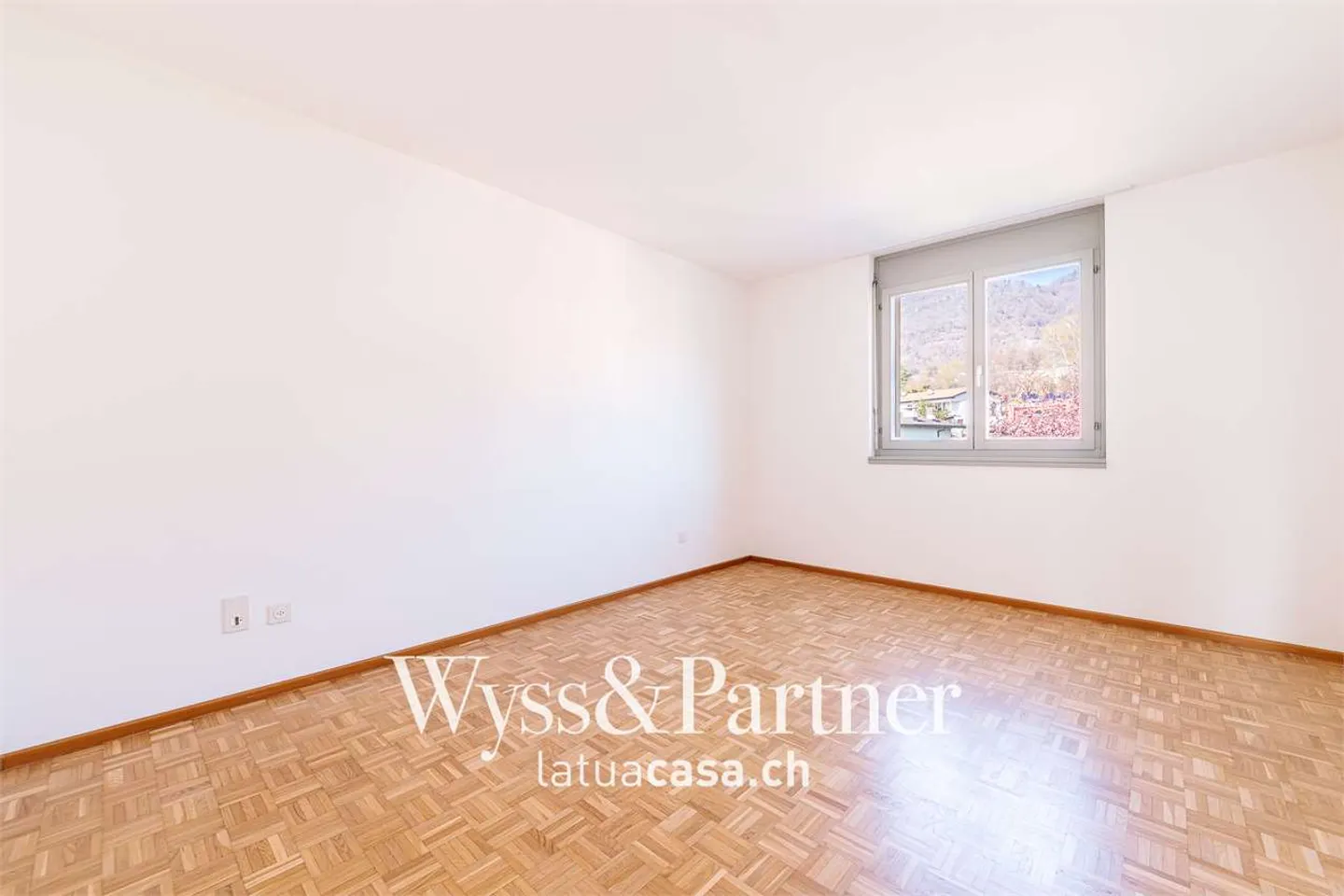 1 MONTH FREE Morbio Inferiore - spacious 3.5 rooms - Photo 8 of 13