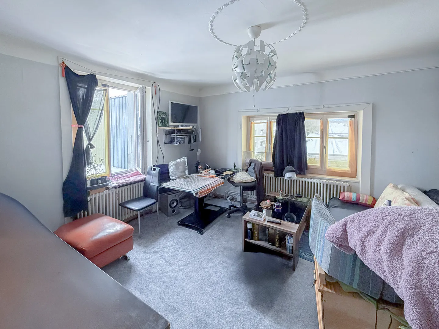 Mietshaus mit 4 Wohnungen und 1 Garage im Zentrum von Ste-Croix - Foto 10 von 22