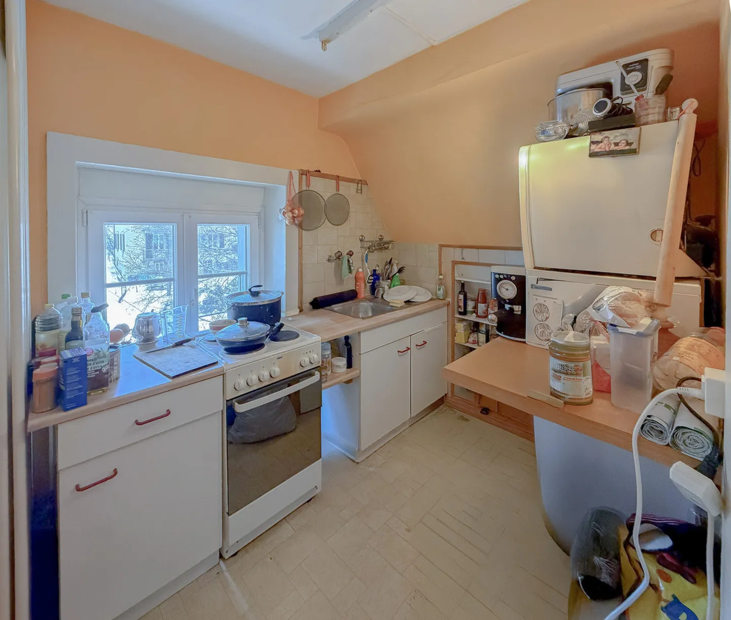 Mietshaus mit 4 Wohnungen und 1 Garage im Zentrum von Ste-Croix - Foto 16 von 22