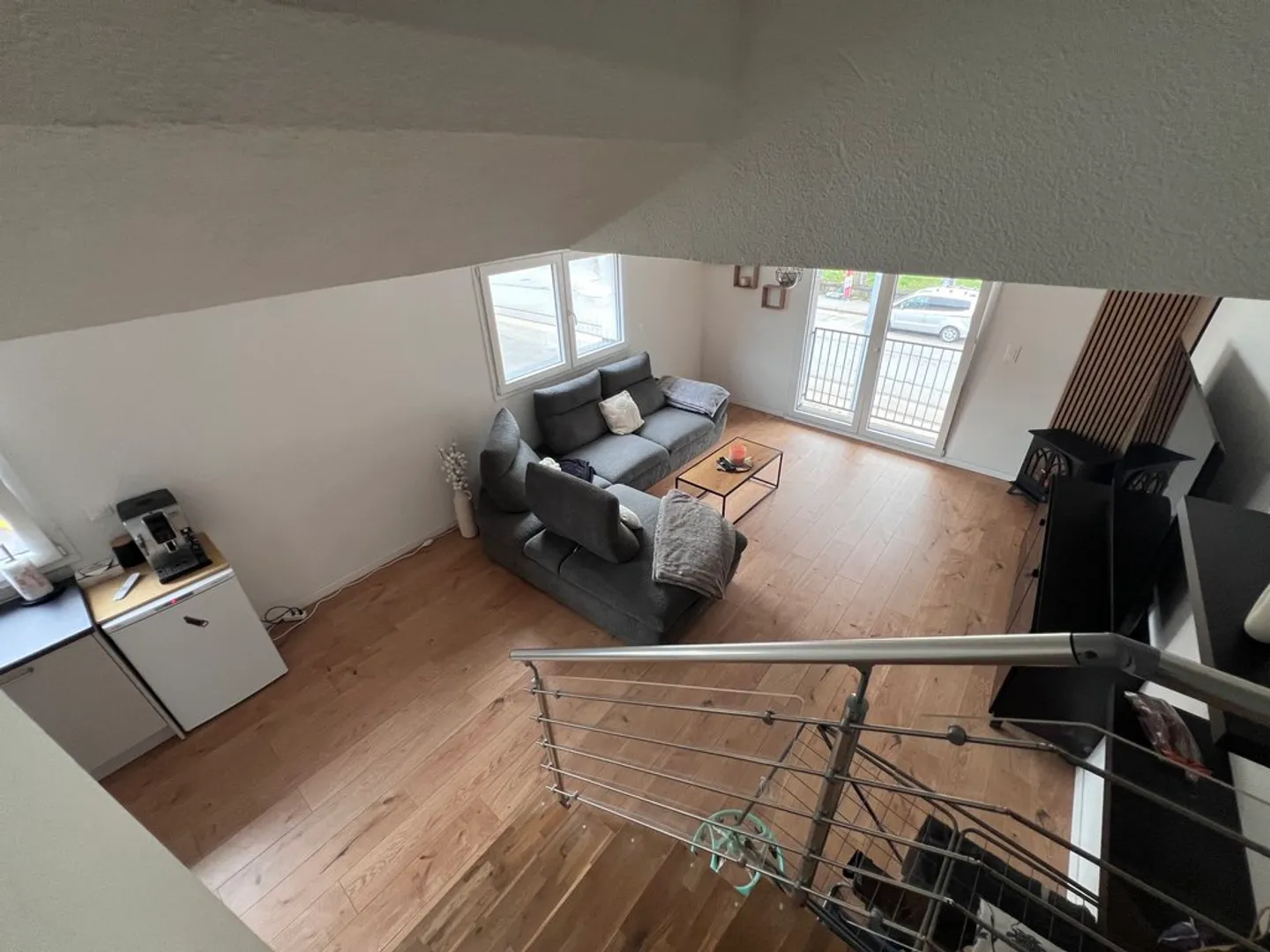 Spacious 3.5 Room Apartment - Photo 4 of 11