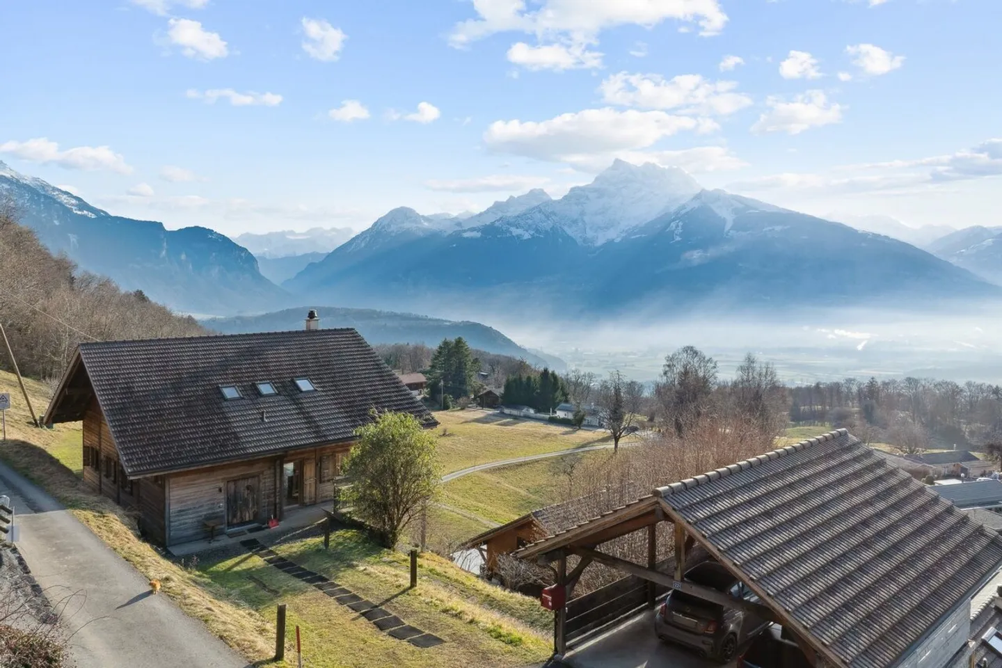 Chalet de Luxe avec Vue Époustouflante - Photo 2 sur 12