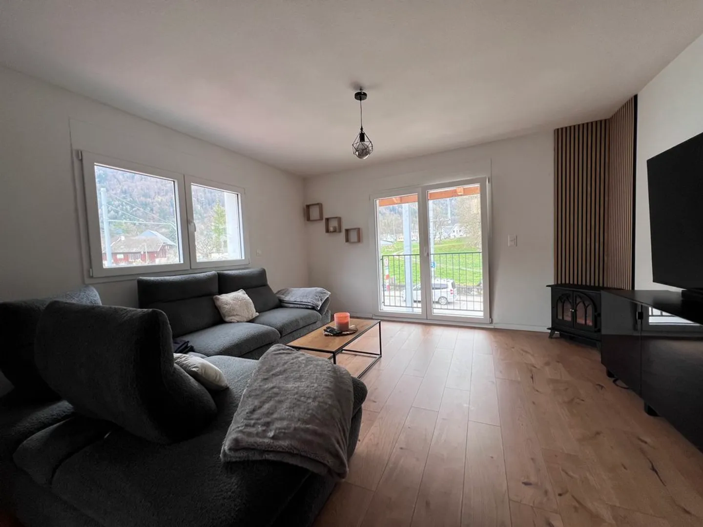 Spacious 3.5 Room Apartment - Photo 10 of 11