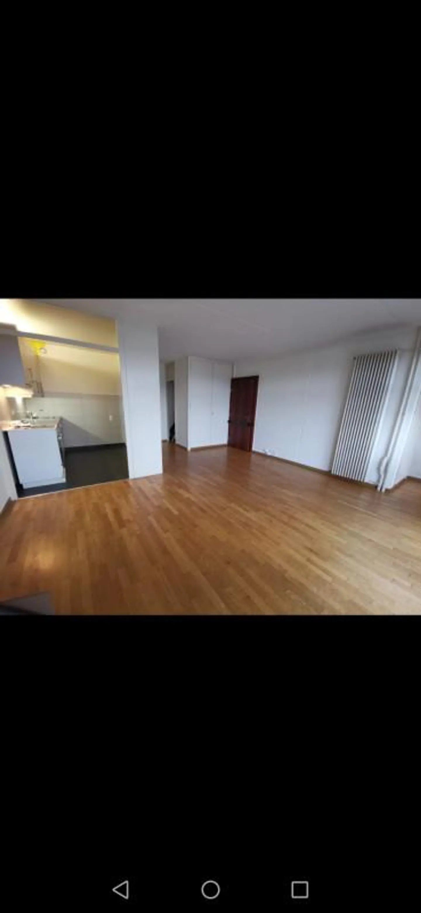 EXCLUSIVITY - LEASE TAKEOVER - CHARMING 3.5 ROOMS IN ONEX - Photo 1 of 7