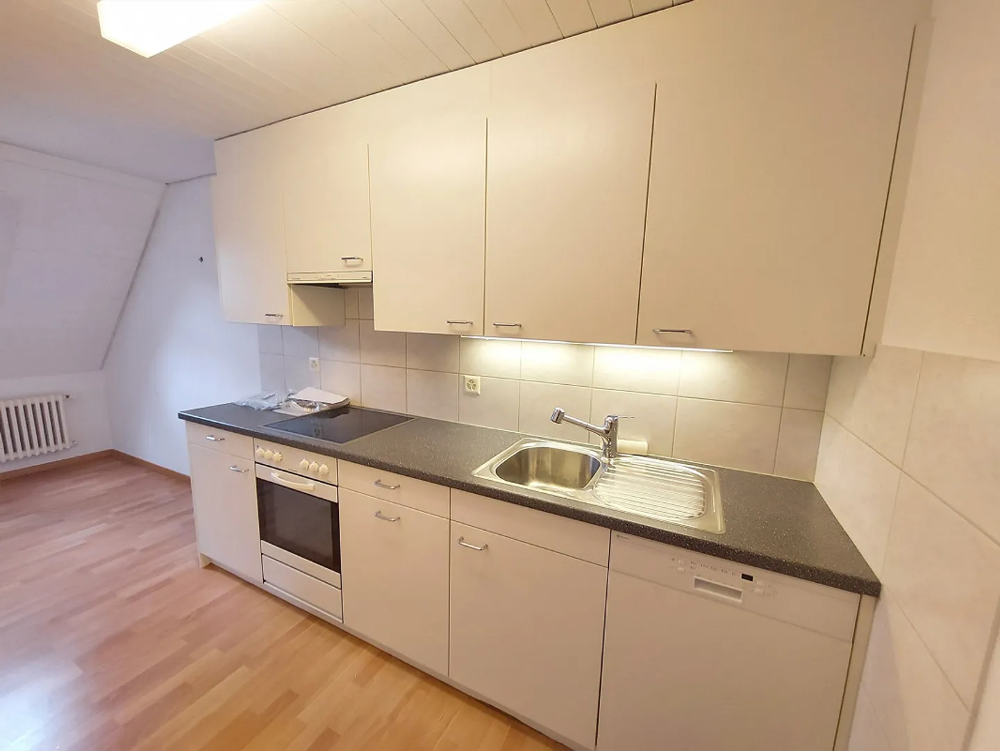 3.5-Zimmerwohnung im Dorfzentrum von Duggingen - Foto 7 von 11