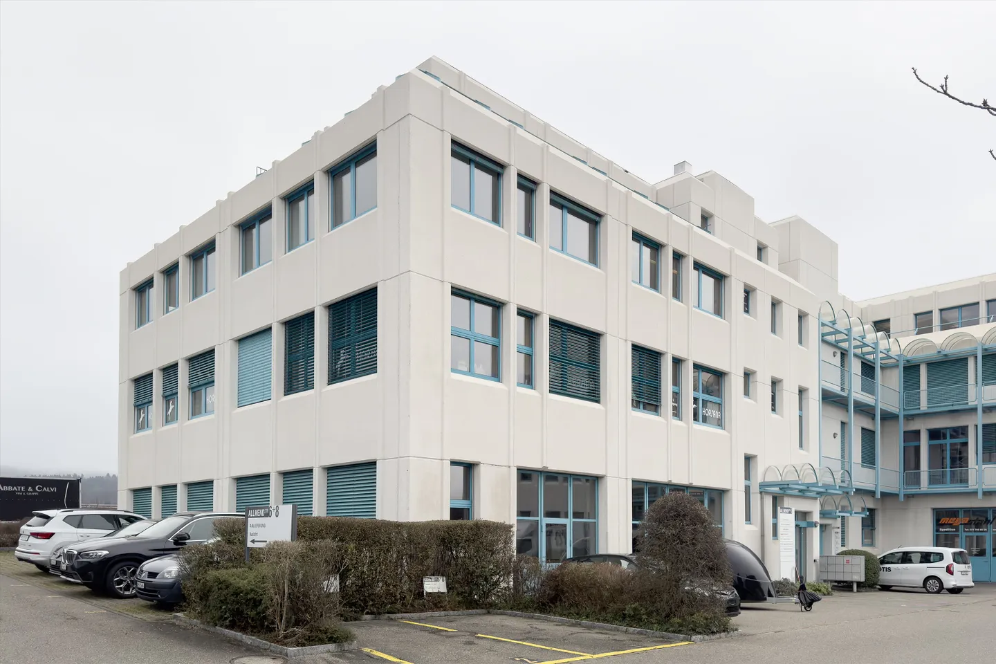 Bright Office Space in Fehraltorf - Photo 1 of 7
