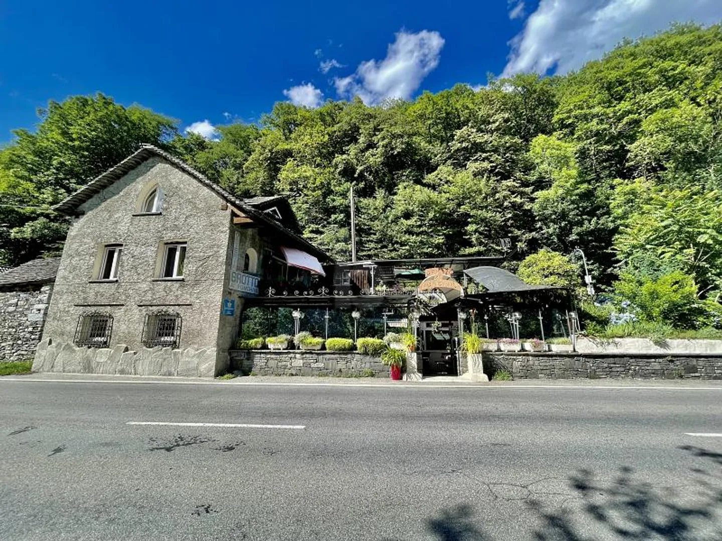 Charmante Grotto con Appartamento Privato - Foto 5 di 6