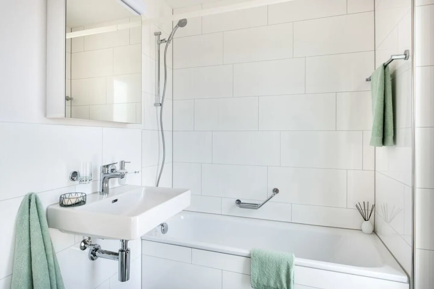 La tua nuova casa con camino e ampia terrazza - Foto 7 di 12