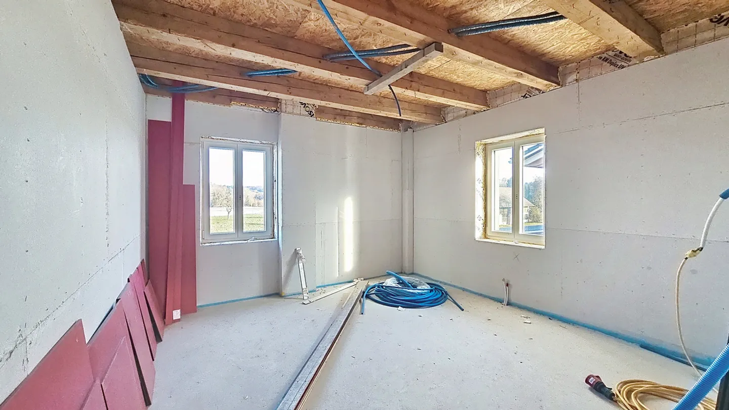 Duplex for sale - Photo 8 of 10