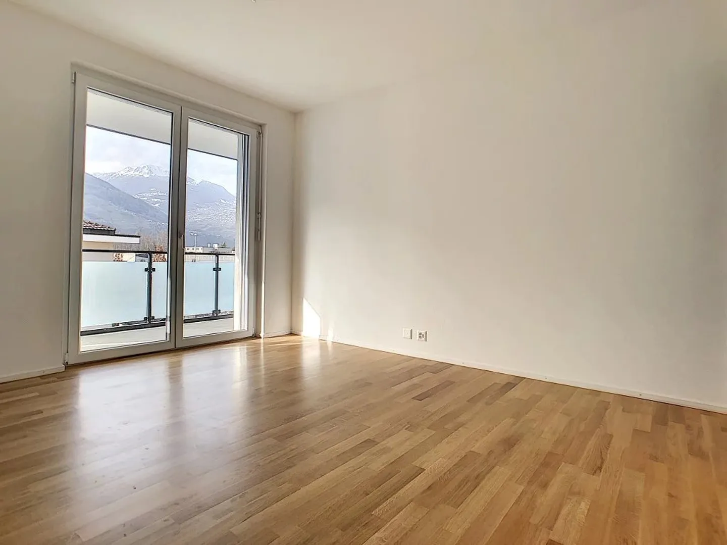 2.5 Room Apartment - Photo 4 of 7