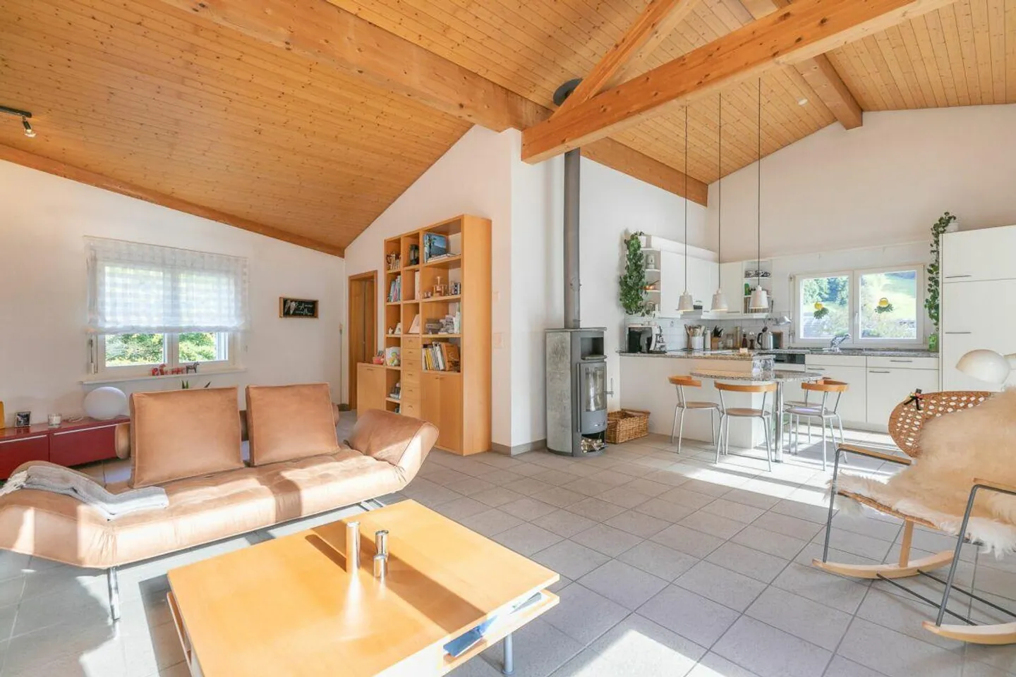 Casa bifamiliare con vista sul Tödi - Foto 8 di 18