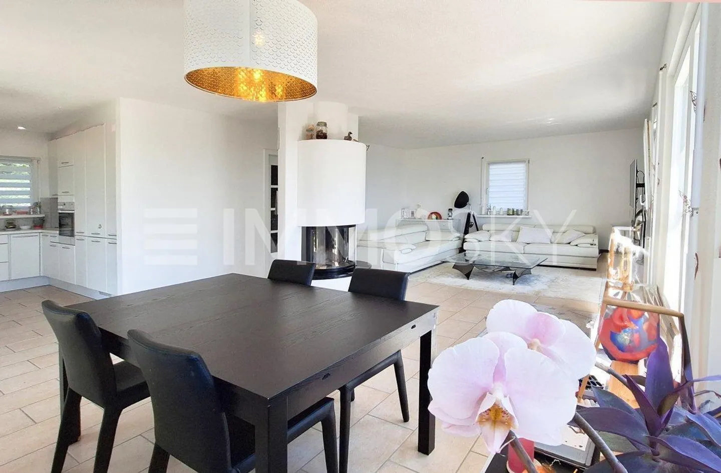 Einfamilienhaus ohne direkte Nachbarn mit atemberaubendem Blick - Foto 2 von 5