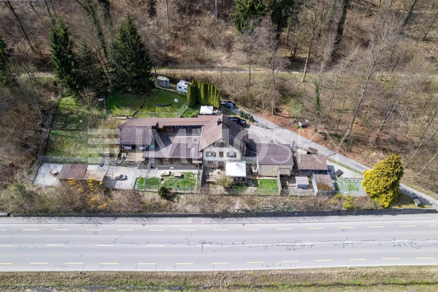 Charmantes Einfamilienhaus mit Privatsphäre - Foto 1 von 5