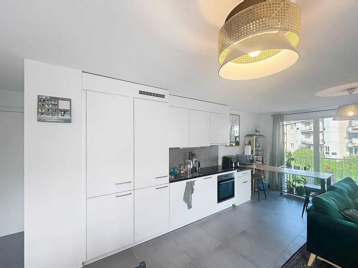 Charmant appartement 2.5 pièces - Photo 2 sur 6