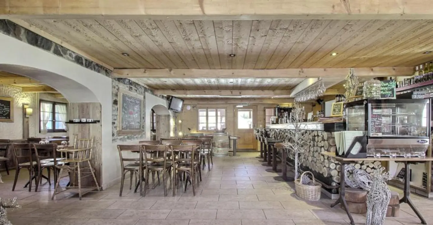 Charmant Restaurant Chalet - Photo 7 sur 13