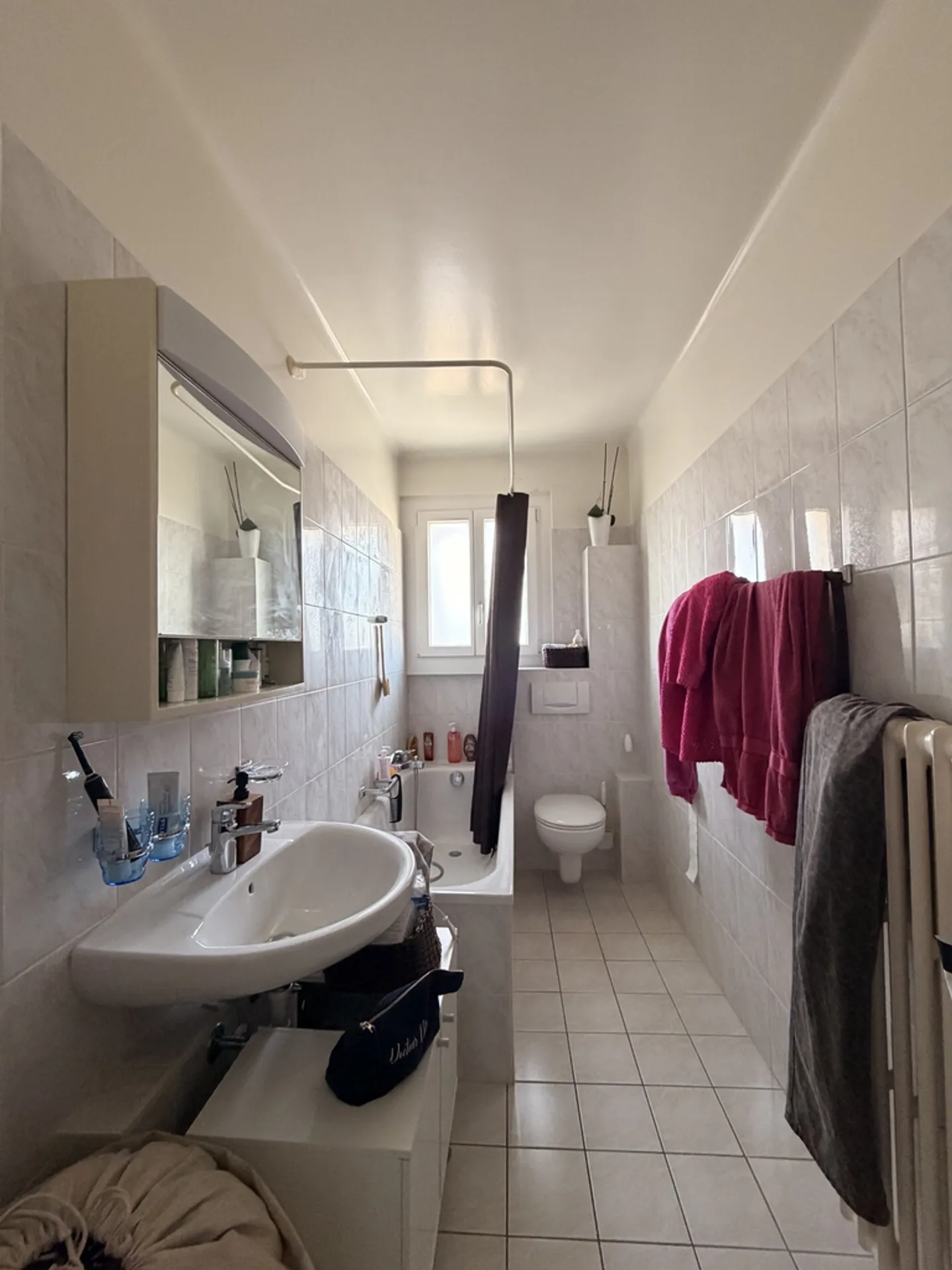 Charmant Studio à Louer - Photo 3 sur 5