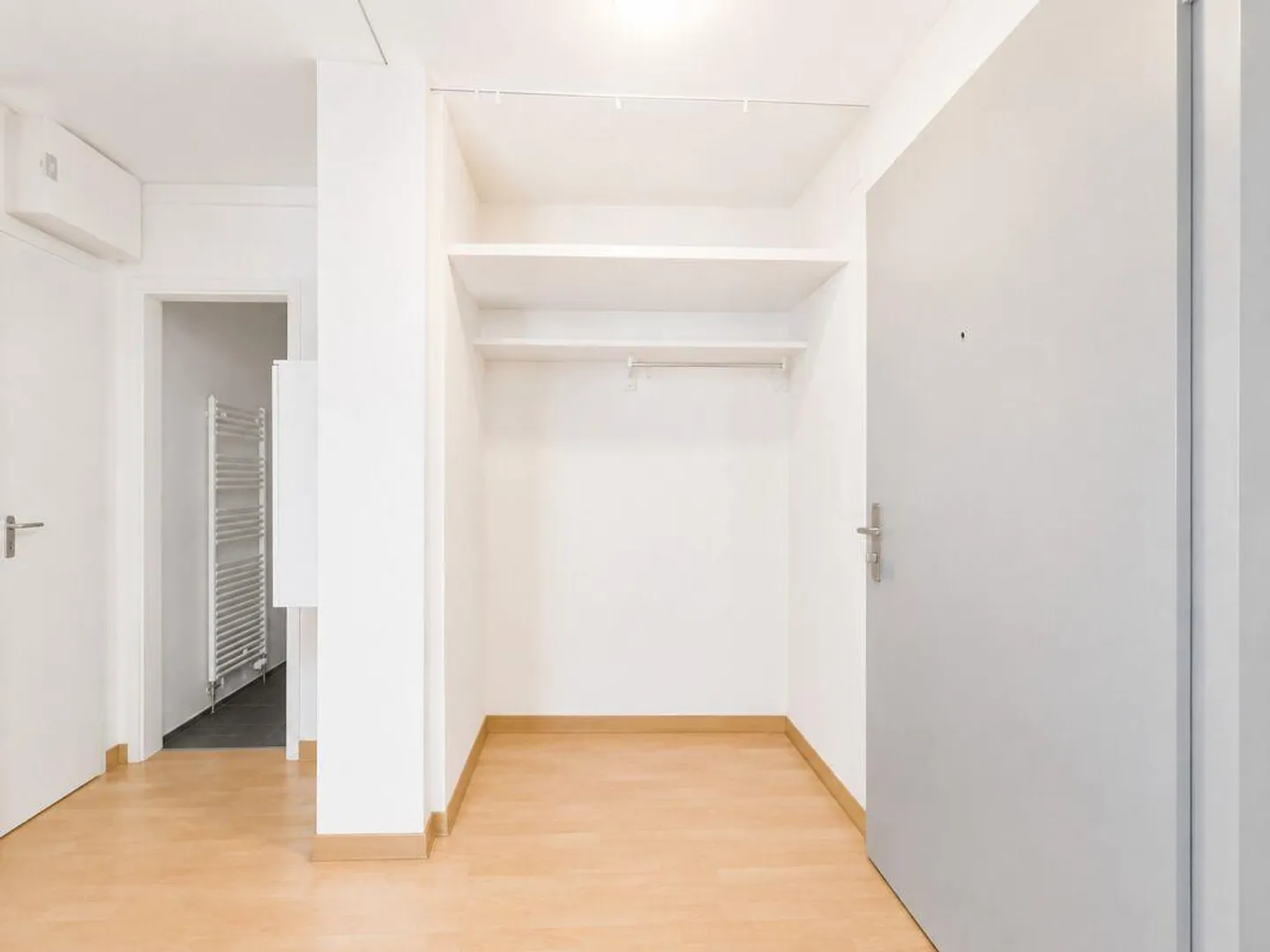 Totalsanierte 125 m² Wohnung an ruhiger Lage auf der Breite - Foto 11 di 13