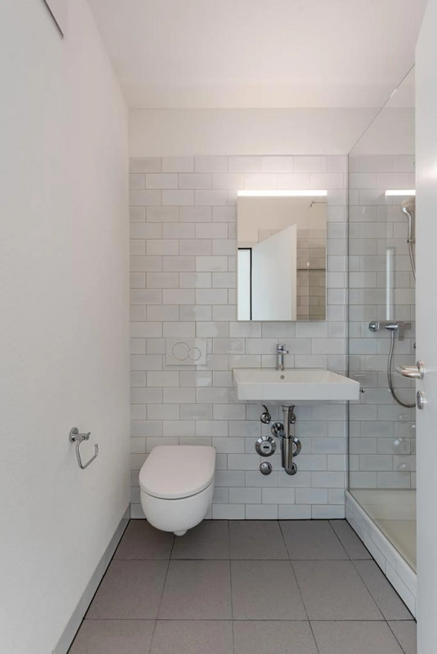 RENT WITHOUT DEPOSIT - Modern living in the popular Breitenrain - Photo 3 of 8