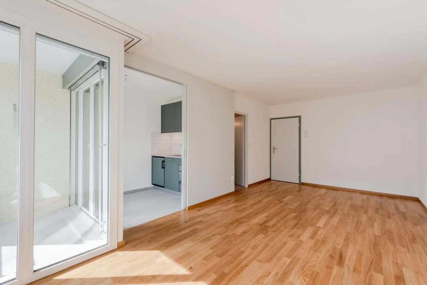 RENT WITHOUT DEPOSIT - Modern living in the popular Breitenrain - Photo 5 of 8