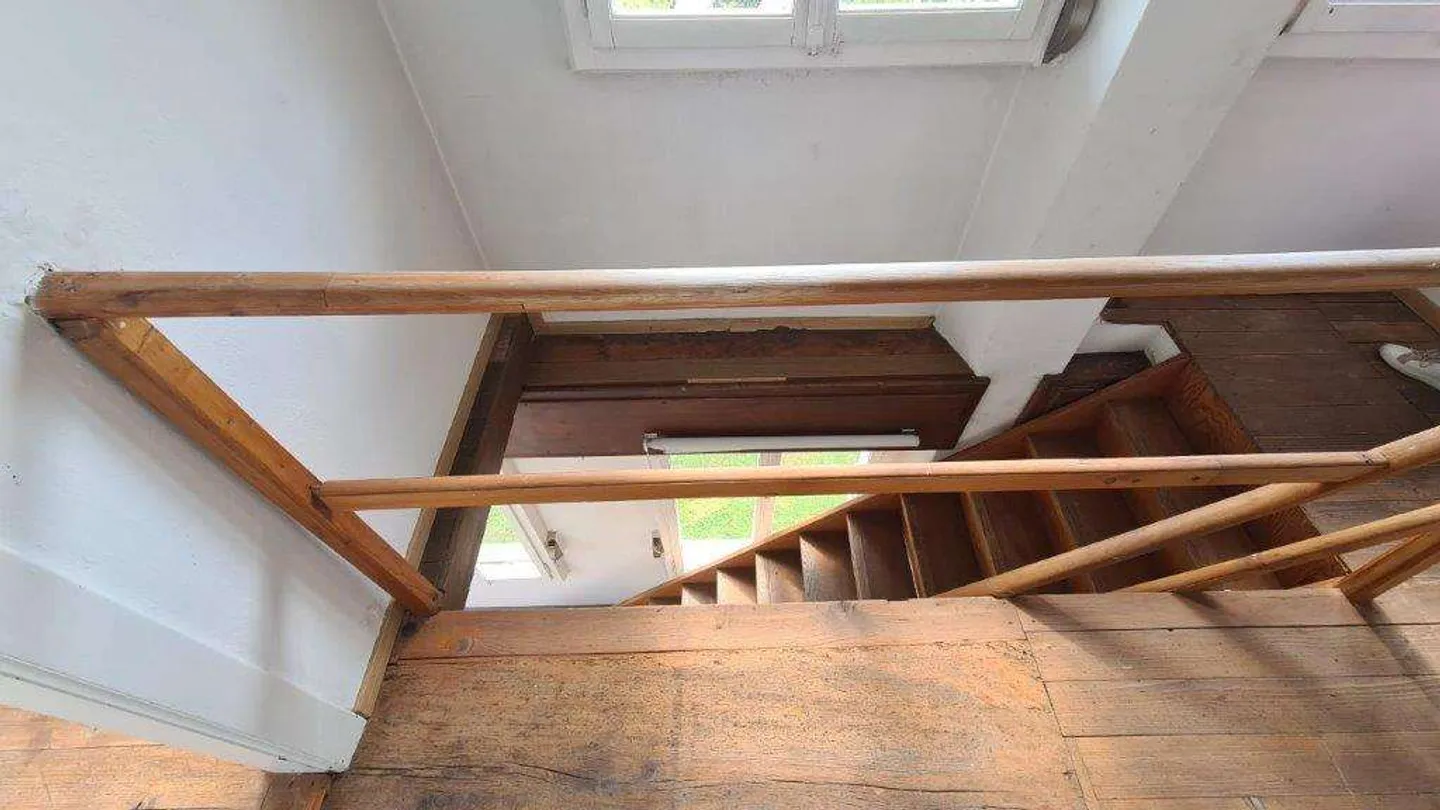 Beautiful core house for renovation - Photo 11 of 13