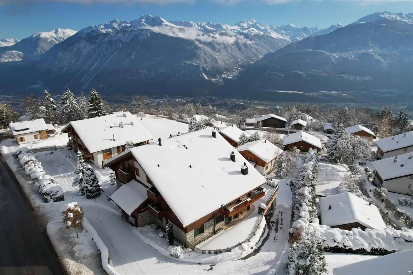 Bellissimo appartamento duplex all'ultimo piano con vista mozzafiato sulle Alpi - Foto 13 di 13