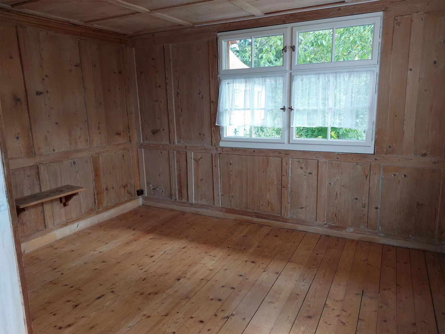 5.5 room single-family house in beautiful Uttwil near the lake - Photo 8 of 14
