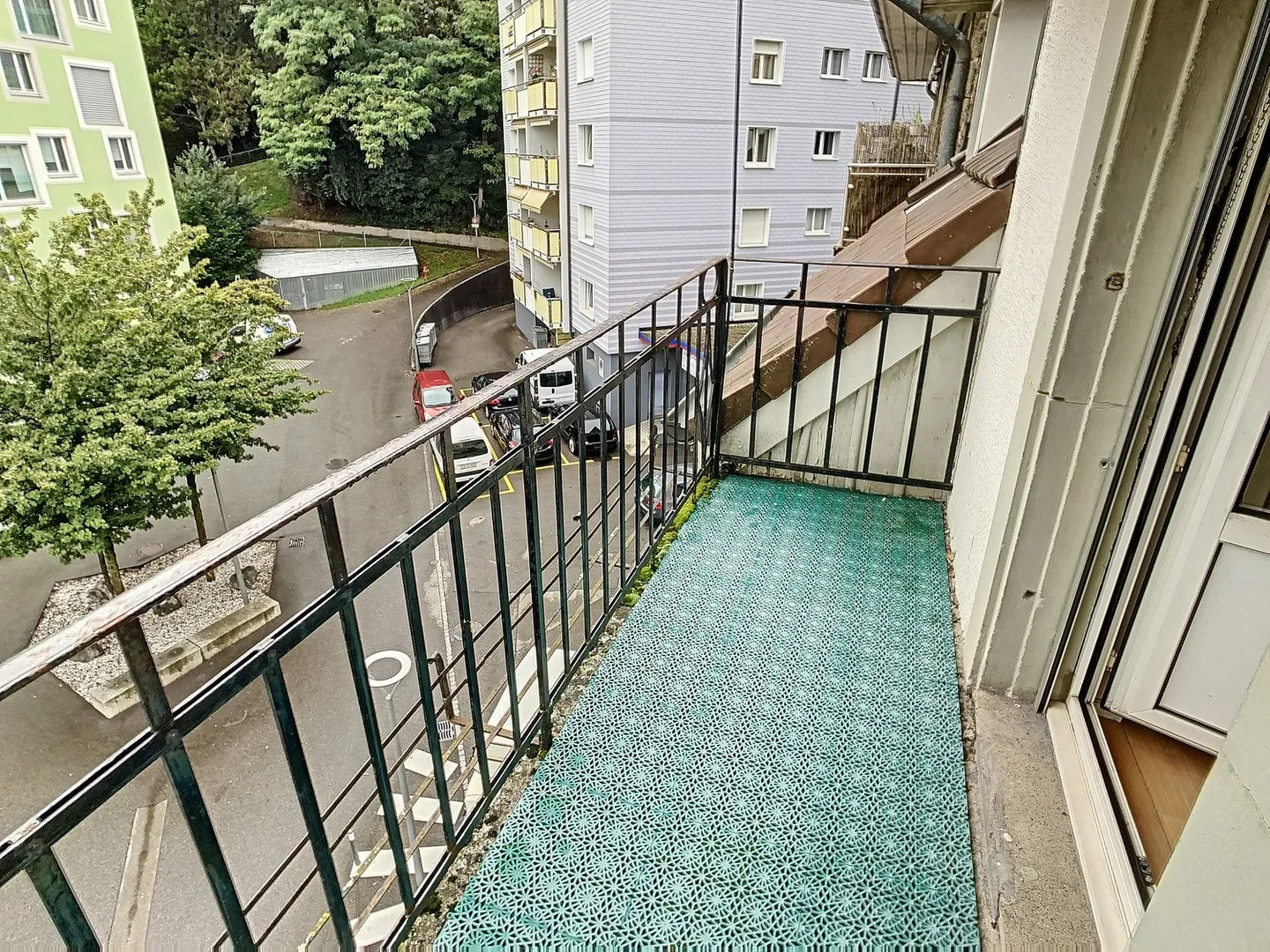 Superbe appartement de 4 pièces au cœur de la ville avec un loyer très attractif ! - Photo 4 sur 10