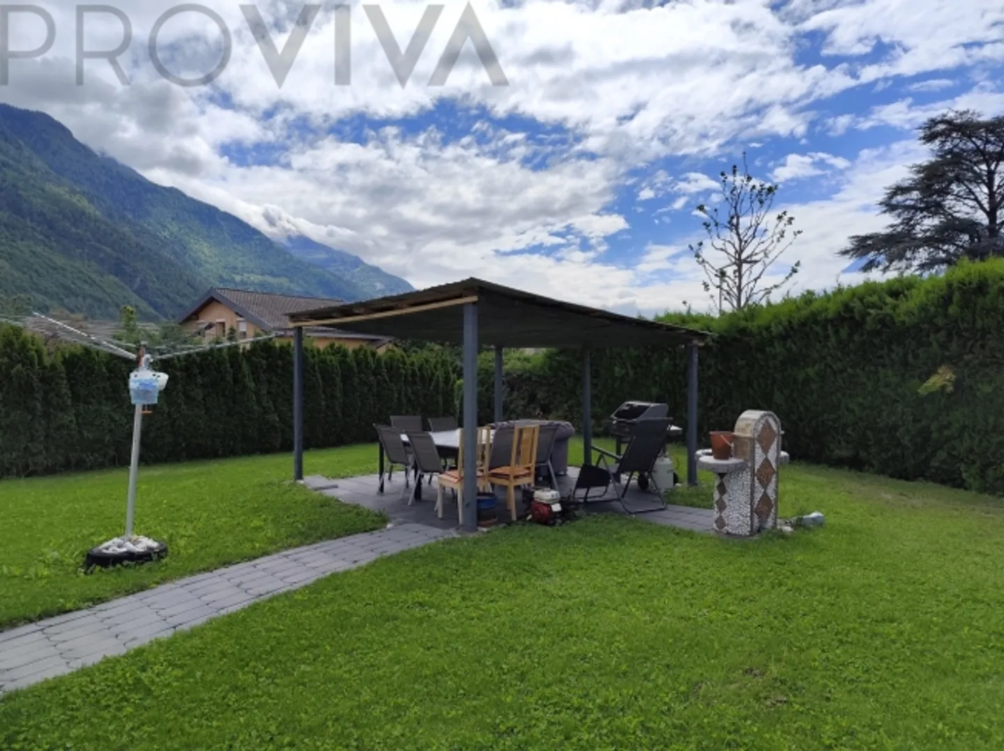 Wunderschönes Ensemble aus einer Villa und einer unabhängigen Wohnung - Foto 13 von 16
