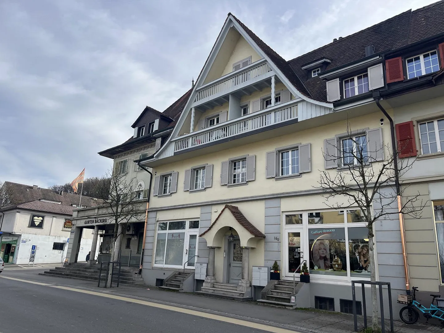 Charmante Wohnung mit Balkon - Foto 1 von 7