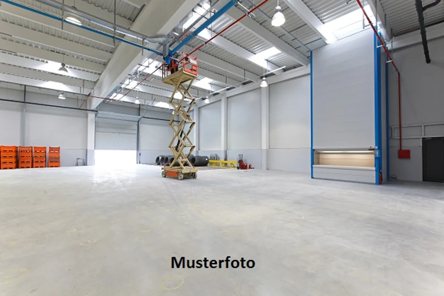 Historische Fabrik mit Garten - Foto 1 von 13