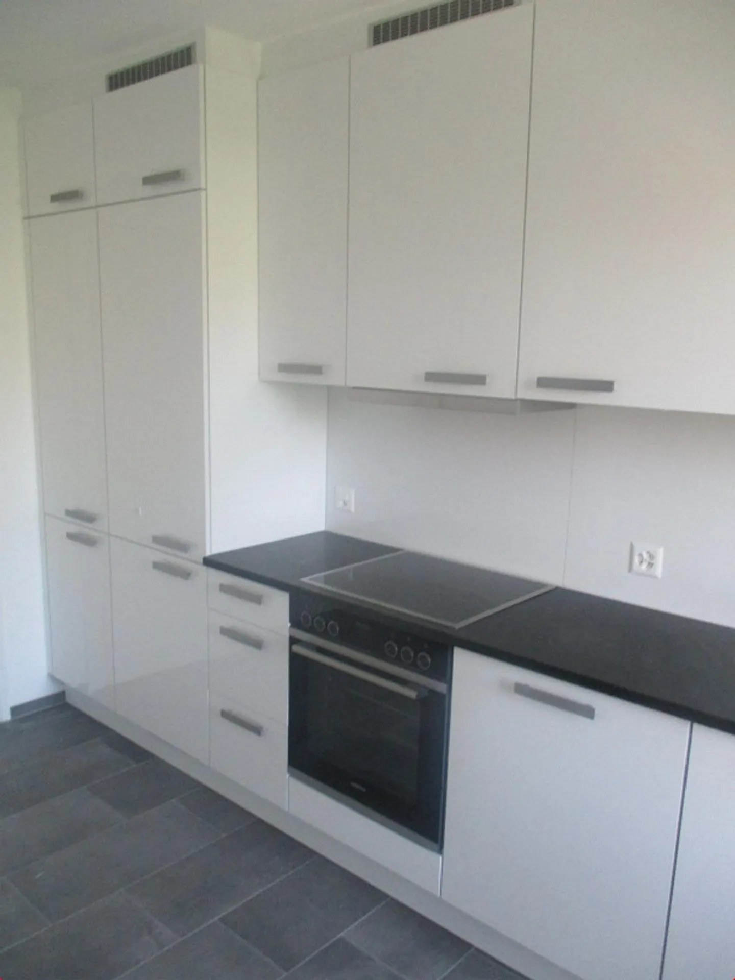 Beautiful 3-room apartment for rent - Photo 2 of 7