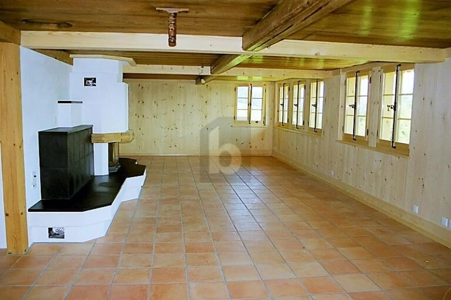 Sunny, Quiet in Natural Location with Dream View - Photo 4 of 6