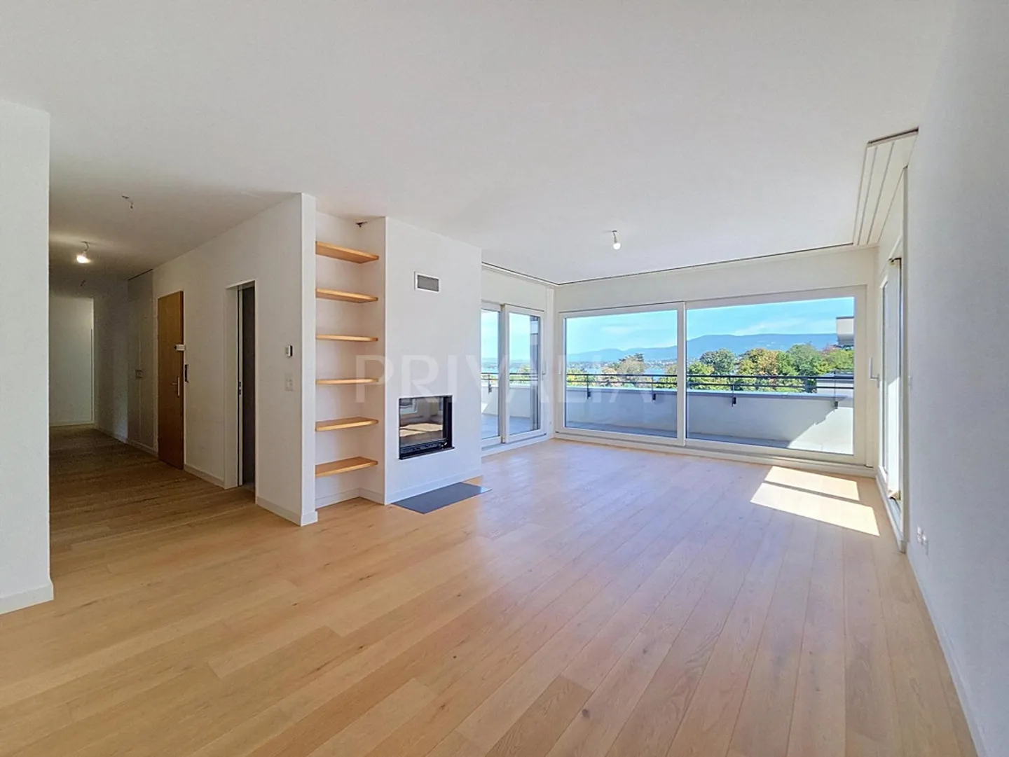 Beautiful 121 m2 attic with terrace - Photo 1 of 10